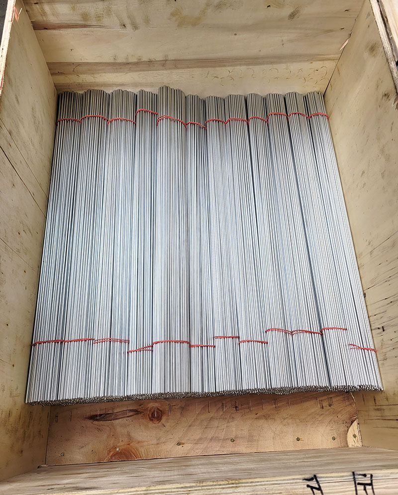 Galvanized wire in straight lengths